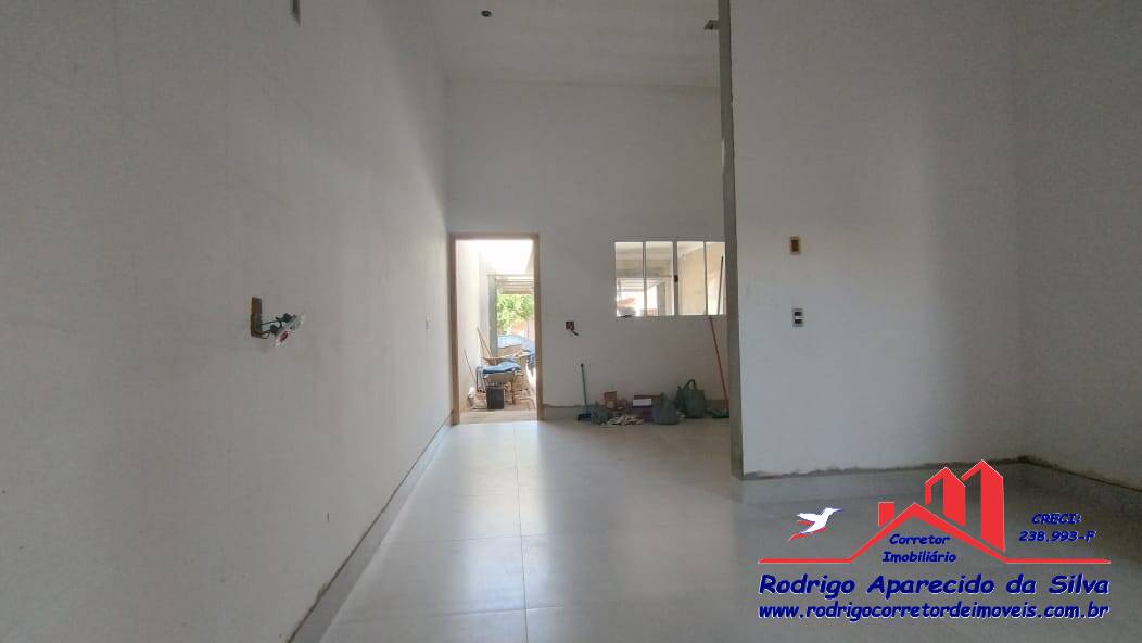 Casa à venda com 3 quartos, 150m² - Foto 4