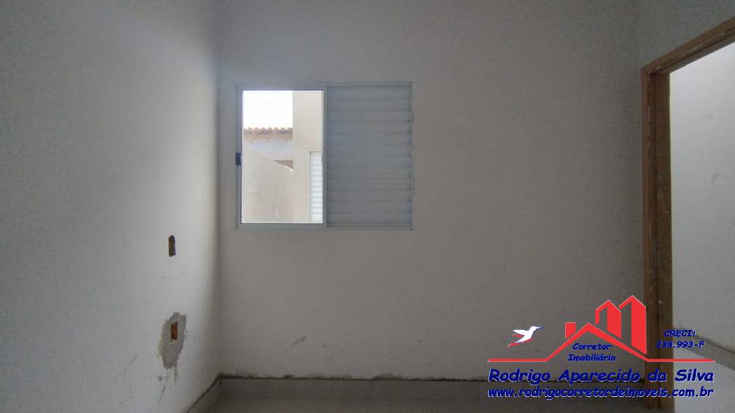Casa à venda com 3 quartos, 150m² - Foto 10