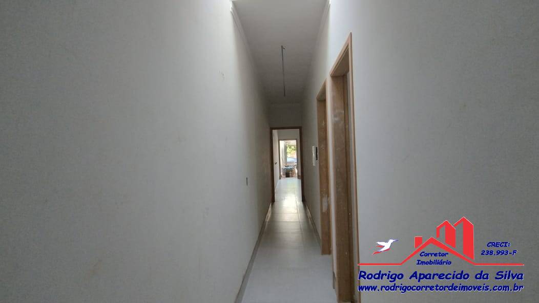 Casa à venda com 3 quartos, 150m² - Foto 16
