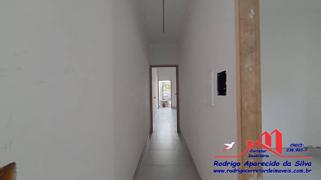Casa à venda com 3 quartos, 150m² - Foto 13