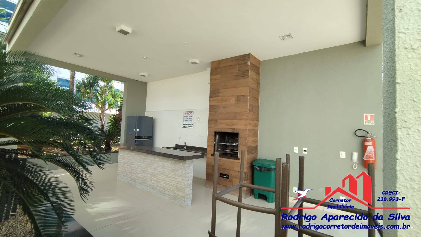 Apartamento à venda com 3 quartos, 128m² - Foto 26