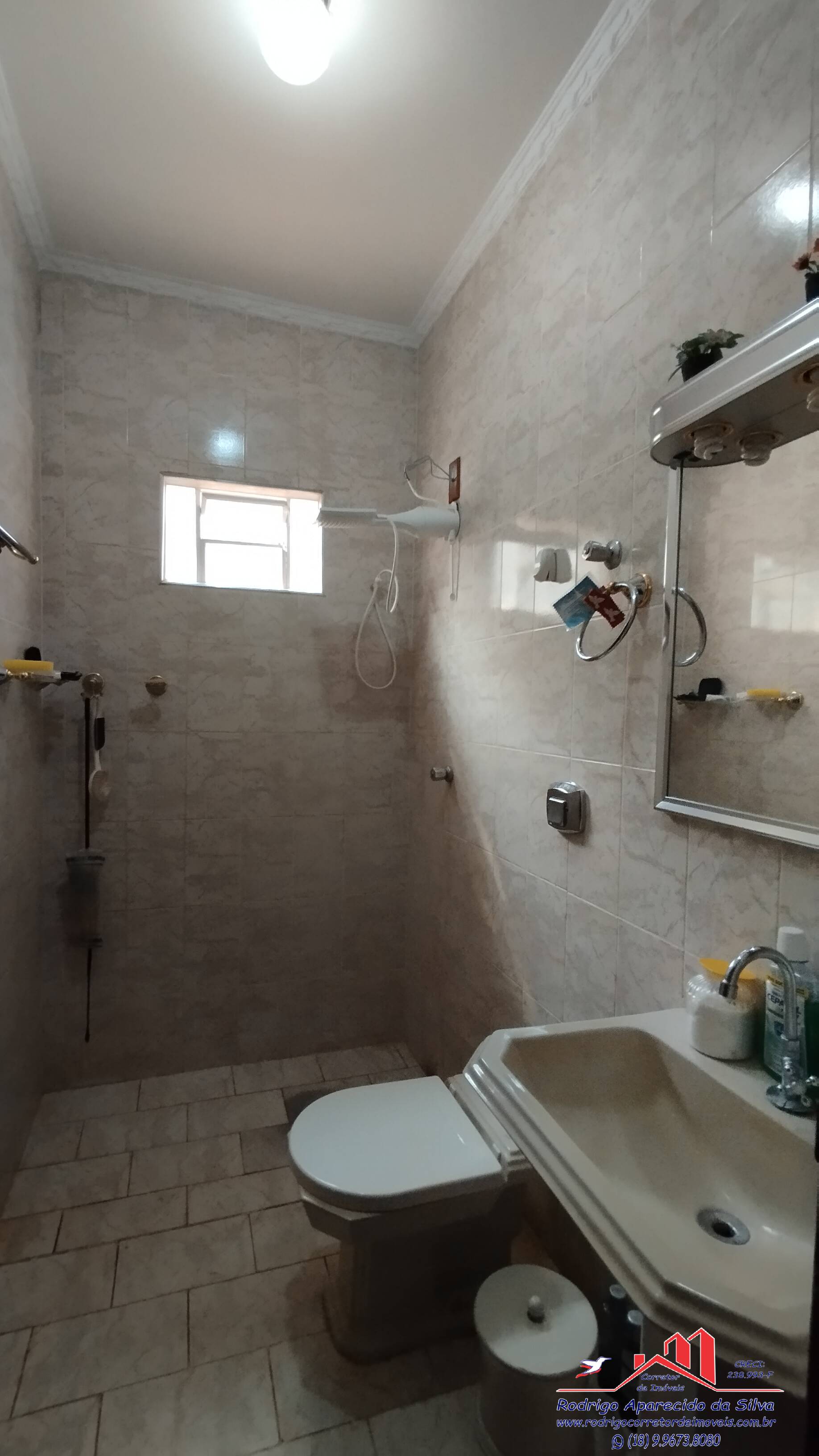 Casa à venda com 3 quartos, 250m² - Foto 15